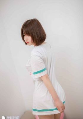 亚洲av制服师生一区二区三区_HD免费电视剧