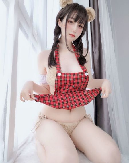 欧美美女乱欲图_蓝光完整版观看