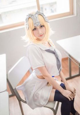 欧美风指甲色系_BD韩语手机在线观看
